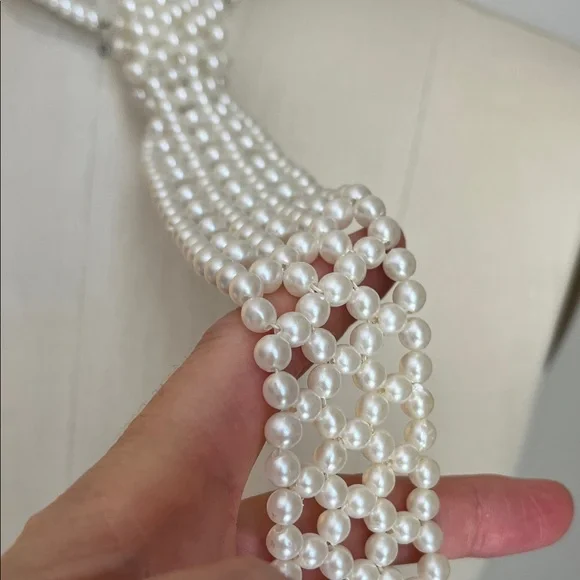 VINTAGE Hong Kong Faux Pearl Knotted Tie Bolo Necklace - Picture 5 of 10